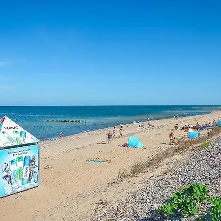 Vakantiehuis 2 Bedroom Amazing In Wicie (West Pomeranian)