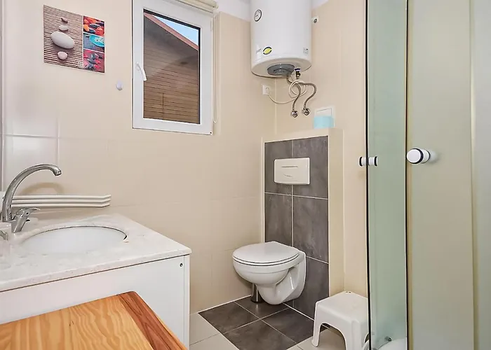 Дом отдыха 2 Bedroom Amazing In Вице