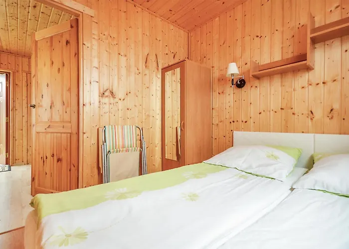 2 Bedroom Amazing In Дом отдыха *